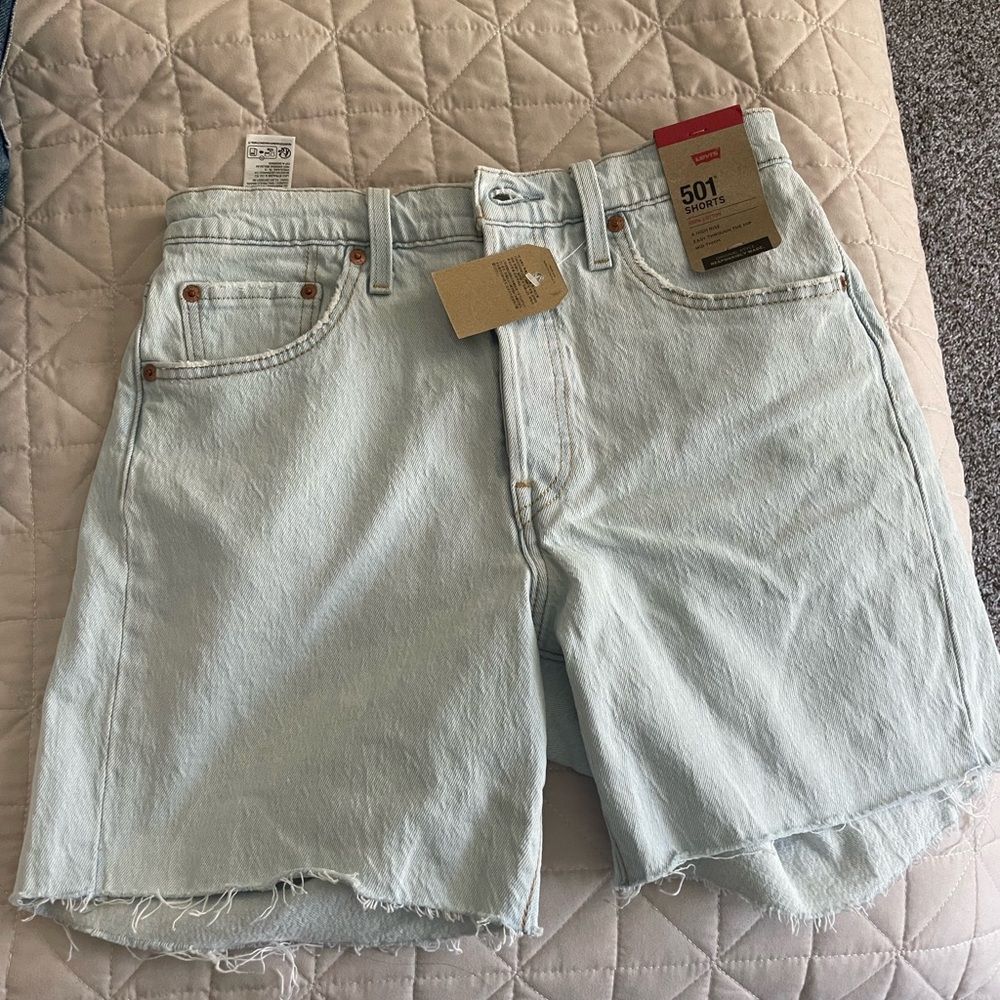 Levi's Women's 501 Mid Thigh Short